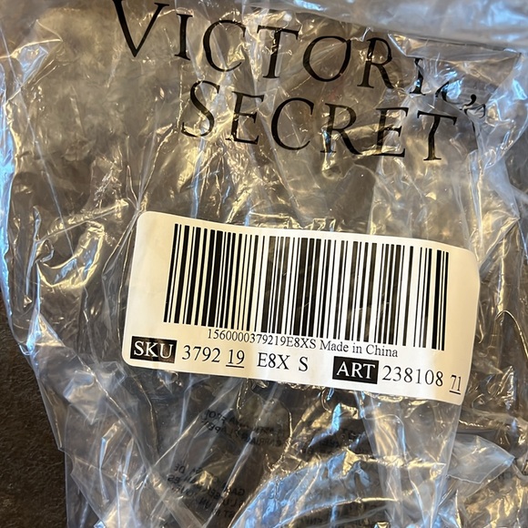 Victoria’s secret pink sequin bustier crop top - Picture 8 of 8